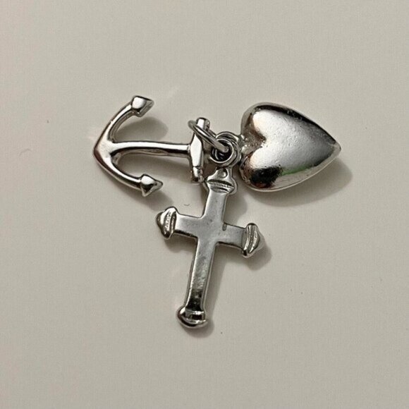 Vintage Sterling Silver Charms Faith Hope and Charity - Picture 2 of 6